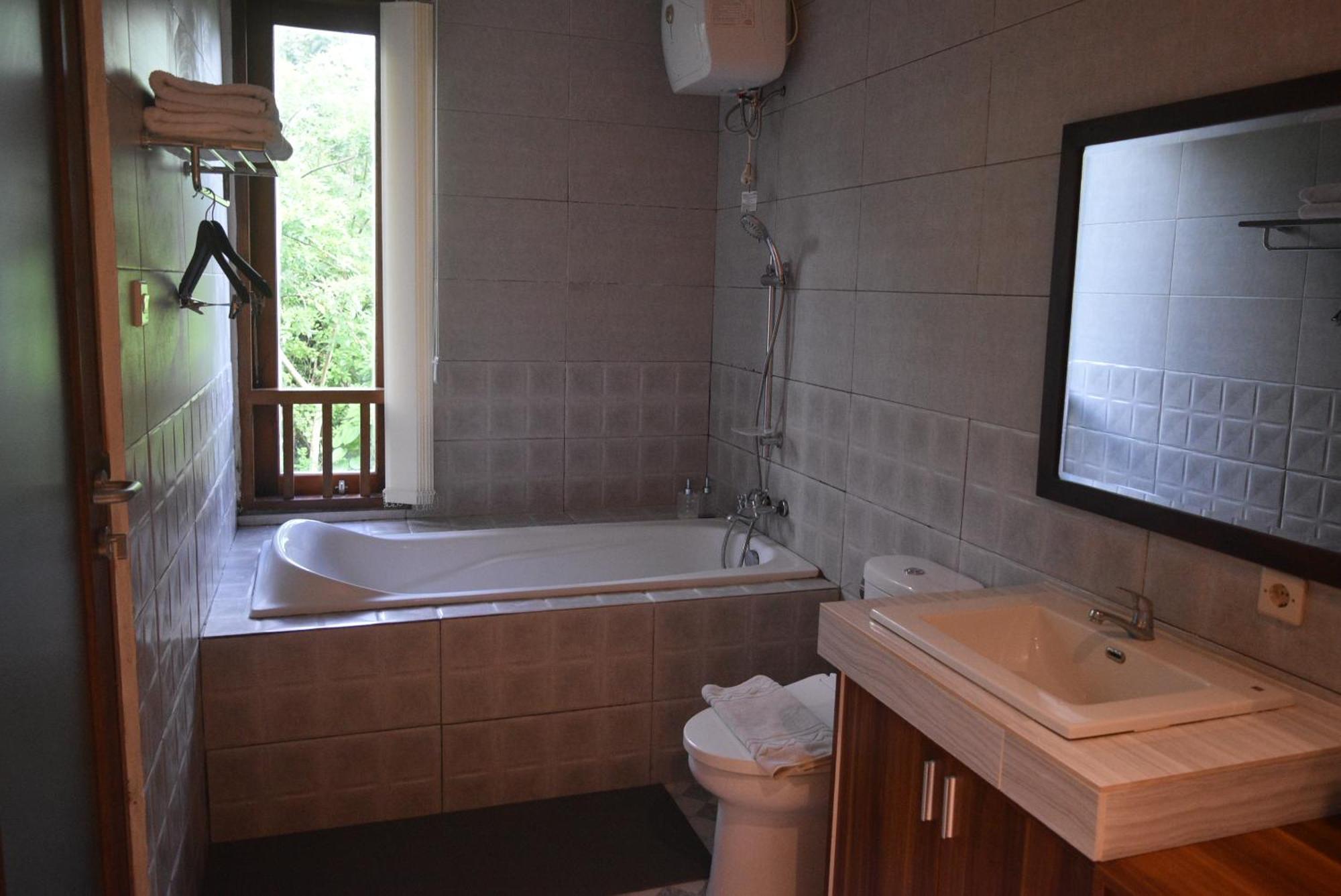 נוסא דואה Ketut Joglo Guest House מראה חיצוני תמונה